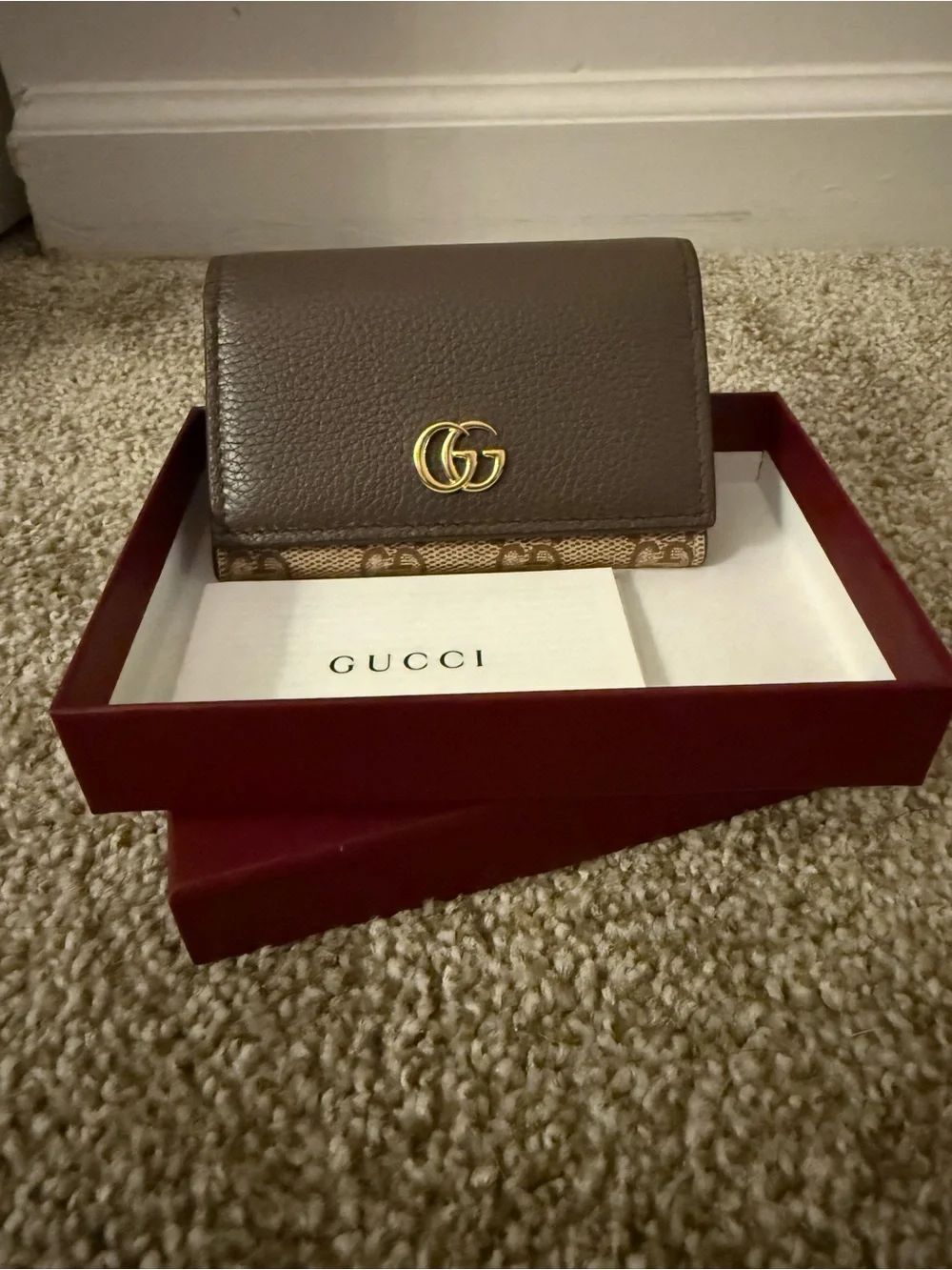 Gucci Brown Leather Continental Wallet with Gold GG Emblem